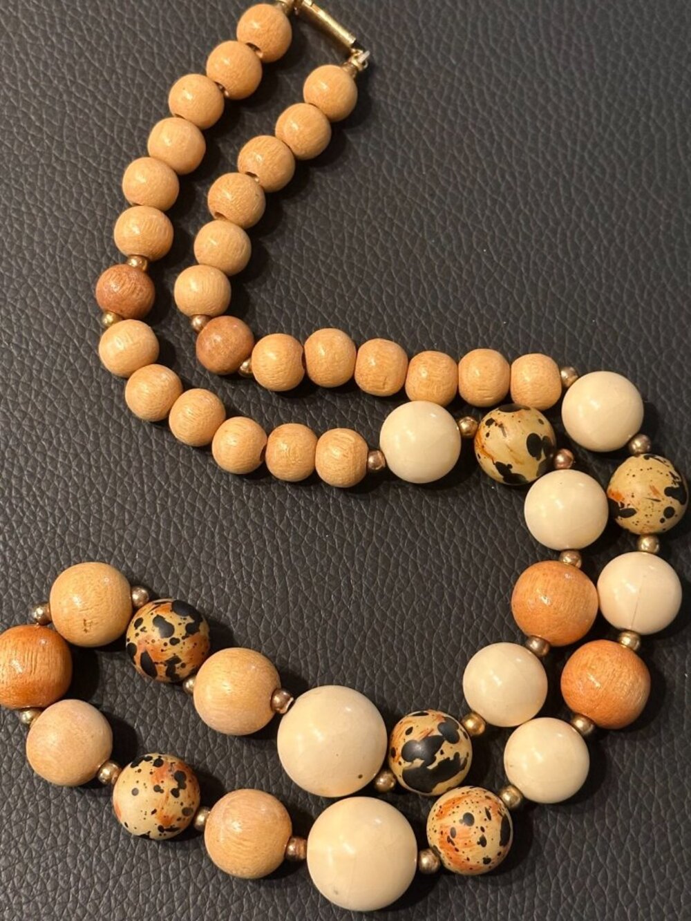 3/$30 Wood Bead Necklace Tan Cream Speckled Round Beads Statement Boho 24"